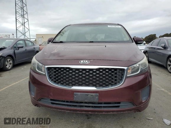 2016 Kia Sedona LX with VIN KNDMB5C17G6088744, listed as a Copart auction lot 43519815 with 130,727 mi miles and Clean Title. Bid and sale history available at carsss.com. Image 5.
