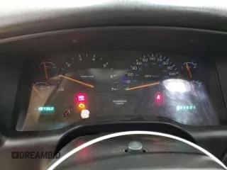 2001 Dodge Dakota Sport with VIN 1B7HG2AN51S323258, listed as a Copart auction lot 88268235 with 187,362 mi miles and Salvage Title. Bid and sale history available at carsss.com. Image 9.