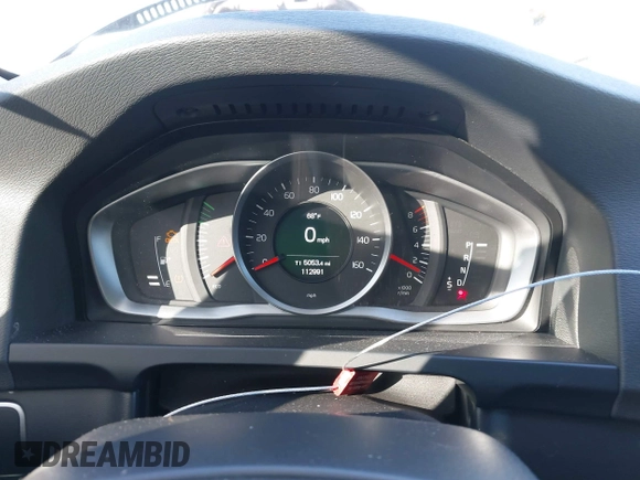 2015 Volvo V60 T5 Drive-E with VIN YV140MEJ8F1261268, listed as a IAAI auction lot 41517740 with 112,991 mi miles. Bid and sale history available at carsss.com. Image 7.