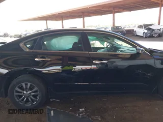 2015 Nissan Altima SV with VIN 1N4AL3AP8FC591586, listed as a IAAI auction lot 42083818 with 60,128 mi miles and . Bid and sale history available at carsss.com. Image 12.
