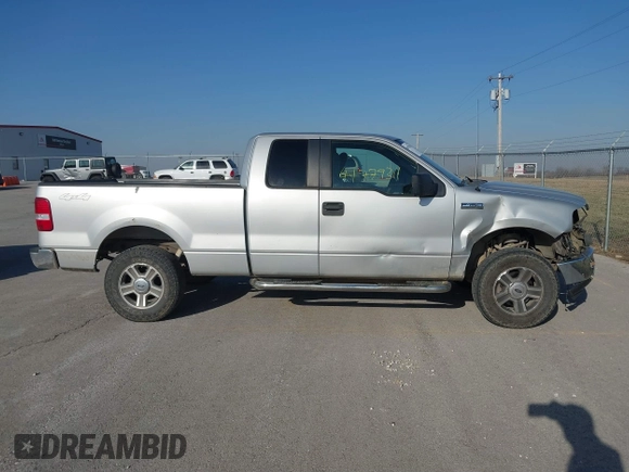 2007 Ford F-150 XLT with VIN 1FTPX14V17FB68694, listed as a IAAI auction lot 41779311 with 160,622 mi miles. Bid and sale history available at carsss.com. Image 14.