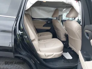 2023 Toyota Highlander L with VIN 5TDKDRAHXPS516220, listed as a IAAI auction lot 42152777 with 19,263 mi miles and . Bid and sale history available at DreamBid. Image 8.