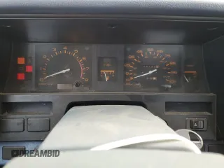 1988 Nissan Hardbody z VIN 1N6ND16S7JC395431, wystawiony jako Copart lot #86765244 z przebiegiem 99 134 mil mil oraz Tytuł czysty. Historia ofert i sprzedaży dostępna na DreamBid. Obrazek 9.