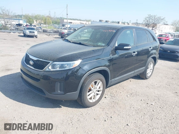 2014 Kia Sorento LX with VIN 5XYKT3A63EG522370, listed as a IAAI auction lot 42123046 with 74,240 mi miles. Bid and sale history available at carsss.com. Image 2.