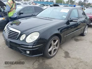 2009 Mercedes-Benz E-Class Luxury 3.5L with VIN WDBUF56X09B409861, listed as a IAAI auction lot 41861818 with 175,491 mi miles. Bid and sale history available at carsss.com. Image 17.