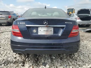 2013 Mercedes-Benz C 300 Sport z VIN WDDGF8AB0DR273622, wystawiony jako Copart lot #53899175 z przebiegiem 115 067 mil mil oraz Szkoda całkowita • Salvage title. Historia ofert i sprzedaży dostępna na DreamBid. Obrazek 6.