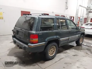 1994 Jeep Grand Cherokee Limited с VIN 1J4GZ78Y8RC198596, выставлен на аукционе IAAI как лот 41943421 с пробегом 329 828 миль миль и . История ставок и продаж доступна на DreamBid. Изображение 4.