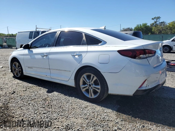 2018 Hyundai Sonata Sport Plus with VIN 5NPE34AF3JH601091, listed as a Copart auction lot 49747985 with 160,402 mi miles and Clean Title. Bid and sale history available at DreamBid. Image 2.