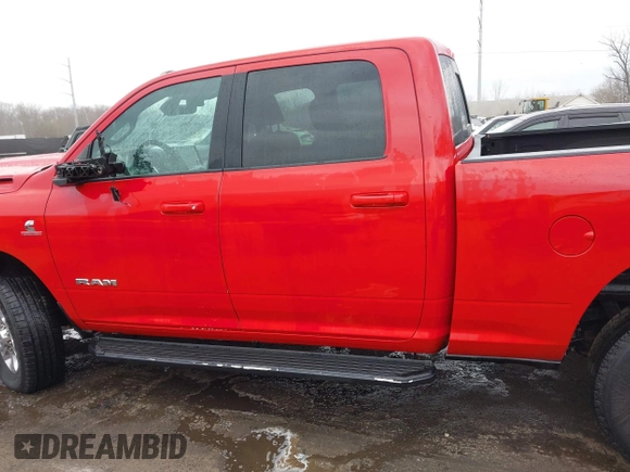 2022 Ram 2500 Big Horn with VIN 3C6UR5DLXNG149728, listed as a IAAI auction lot 41652824 with 45,415 mi miles and . Bid and sale history available at DreamBid. Image 14.
