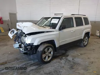 2015 Jeep Patriot High Altitude with VIN 1C4NJRFB6FD333031, listed as a IAAI auction lot 41820997 with 134,847 mi miles and . Bid and sale history available at carsss.com. Image 2.