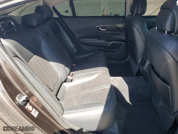 2015 Kia K900 Premium with VIN KNALU4D40F6023805, listed as a Copart auction lot 71848724 with 103,400 mi miles and Clean Title. Bid and sale history available at carsss.com. Image 10.