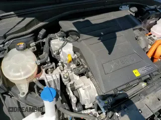2020 Hyundai Ioniq SEL с VIN KMHC85LC0LU235631, выставлен на аукционе Copart как лот 59211885 с пробегом 91 724 миль миль и Списание • Salvage title. История ставок и продаж доступна на DreamBid. Изображение 13.