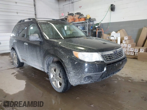 2010 Subaru Forester 2.5X Premium with VIN JF2SH6CC1AG728883, listed as a IAAI auction lot 41536308 with 81,155 mi miles. Bid and sale history available at carsss.com. Image 1.