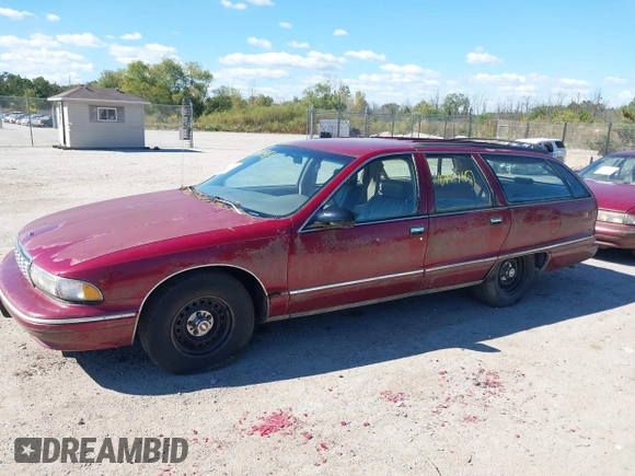 1995 Chevrolet Caprice with VIN 1G1BL82P5SR173805, listed as a IAAI auction lot 41678348 with 147,753 mi miles and . Bid and sale history available at DreamBid. Image 2.