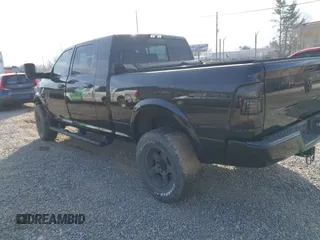 2018 Ram 2500 Laramie with VIN 3C6UR5NL4JG142122, listed as a IAAI auction lot 41638873 with 89,779 mi miles. Bid and sale history available at carsss.com. Image 3.