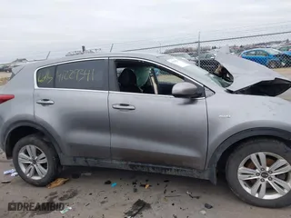2018 Kia Sportage LX with VIN KNDPMCAC7J7366379, listed as a IAAI auction lot 41229341 with 1 mi miles. Bid and sale history available at carsss.com. Image 13.