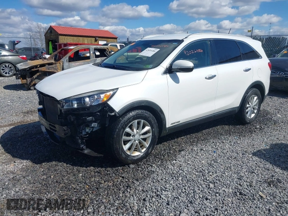 2016 Kia Sorento LX z VIN 5XYPGDA55GG179314, wystawiony jako IAAI lot #42026486 z przebiegiem 116 774 mil mil oraz . Historia ofert i sprzedaży dostępna na DreamBid. Obrazek 18.