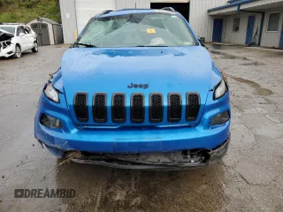 2017 Jeep Cherokee Sport с VIN 1C4PJMAB4HW588268, выставлен на аукционе Copart как лот 53804855 с пробегом 68 509 миль миль и Списание • Salvage title. История ставок и продаж доступна на DreamBid. Изображение 5.