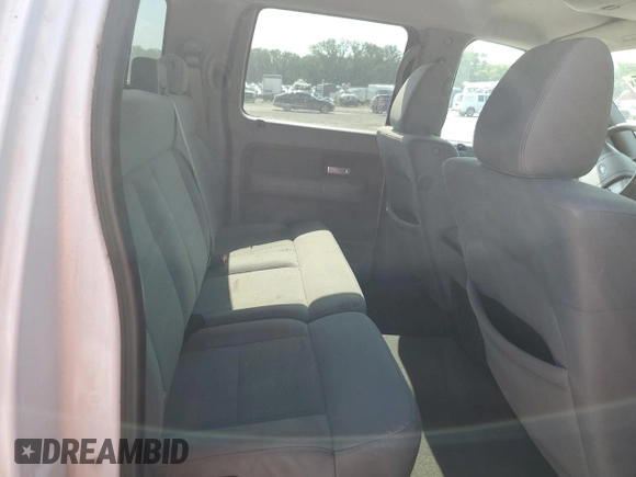 2008 Ford F-150 XLT z VIN 1FTPW145X8FB78970, wystawiony jako Copart lot #64611195 z przebiegiem 194 828 mil mil oraz Czysty tytuł • Clean title. Historia ofert i sprzedaży dostępna na DreamBid. Obrazek 10.