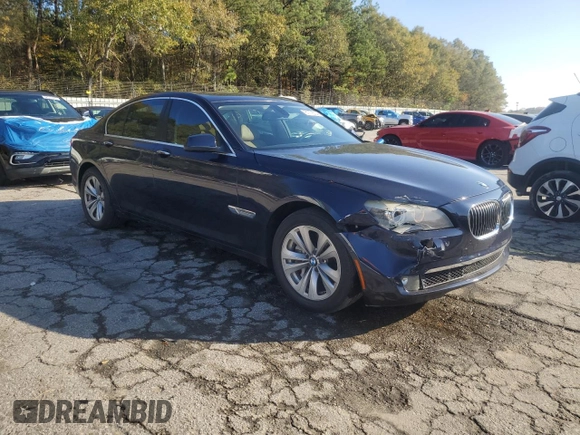 2011 BMW 7 Series 740i with VIN WBAKA4C51BC613053, listed as a Copart auction lot 81778304 with 92,634 mi miles and Salvage Title. Bid and sale history available at carsss.com. Image 4.