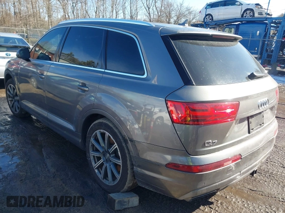 2017 Audi Q7 Premium Plus with VIN WA1LAAF79HD004342, listed as a IAAI auction lot 41492021 with 128,403 mi miles. Bid and sale history available at carsss.com. Image 3.