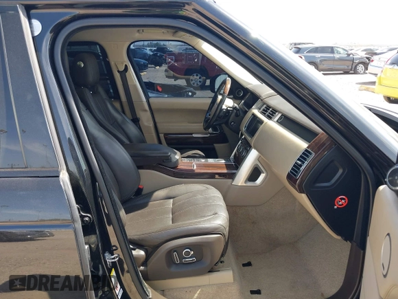 2016 Land Rover Range Rover Supercharged with VIN SALGS3EF0GA262914, listed as a IAAI auction lot 41741473 with 106,853 mi miles. Bid and sale history available at carsss.com. Image 5.