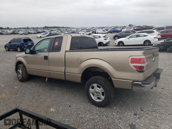2014 Ford F-150 XL with VIN 1FTEX1CM2EFA41398, listed as a Copart auction lot 58332005 with 131,917 mi miles and Salvage title. Bid and sale history available at DreamBid. Image 2.