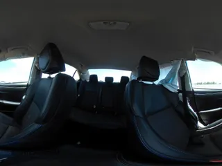 2017 Toyota Corolla L z VIN 5YFBURHE4HP732912, wystawiony jako IAAI lot #42451597 z przebiegiem 73 901 mil mil oraz . Historia ofert i sprzedaży dostępna na DreamBid. Obrazek 18.