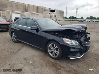 2015 Mercedes-Benz E-Class E 250 BlueTEC Luxury with VIN WDDHF9HB3FB127100, listed as a Copart auction lot 54582484 with 75,501 mi miles. Bid and sale history available at carsss.com. Image 4.