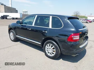 2005 Porsche Cayenne with VIN WP1AA29P25LA24897, listed as a IAAI auction lot 42125202 with 138,263 mi miles. Bid and sale history available at carsss.com. Image 6.