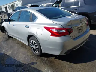 2017 Nissan Altima S with VIN 1N4AL3AP7HN326973, listed as a IAAI auction lot 41873195 with 200,187 mi miles and . Bid and sale history available at DreamBid. Image 3.