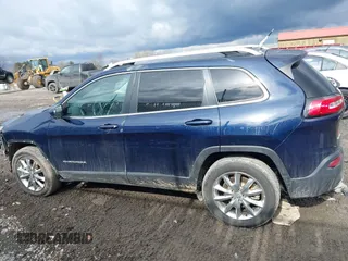 2016 Jeep Cherokee Limited with VIN 1C4PJMDB2GW181432, listed as a IAAI auction lot 41675868 with 106,979 mi miles. Bid and sale history available at carsss.com. Image 15.
