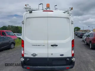 2015 Ford Transit with VIN 1FTNE2CV5FKA07968, listed as a IAAI auction lot 42693006 with 133,500 mi miles and . Bid and sale history available at DreamBid. Image 17.