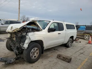 2022 Nissan Frontier SV z VIN 1N6ED1CM5NN661979, wystawiony jako Copart lot #85798174 z przebiegiem Nie podano mil oraz Szkoda całkowita • Salvage title. Historia ofert i sprzedaży dostępna na DreamBid. Obrazek 1.