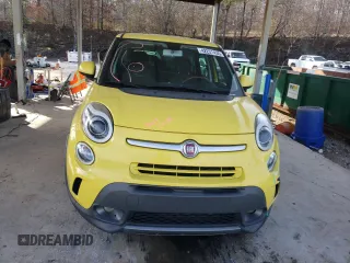 2014 FIAT 500L Trekking with VIN ZFBCFADH1EZ021222, listed as a Copart auction lot 42231435 with 87,574 mi miles and Salvage Title. Bid and sale history available at carsss.com. Image 5.