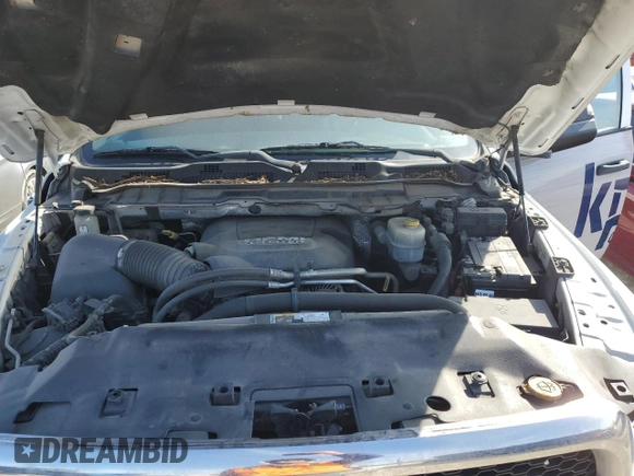 2017 Ram 2500 Tradesman with VIN 3C6UR4CJ0HG587687, listed as a Copart auction lot 44977975 with 299,936 mi miles and Clean title. Bid and sale history available at DreamBid. Image 11.
