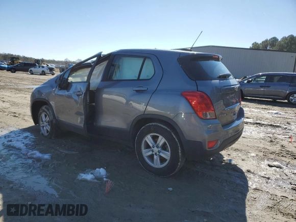2020 Chevrolet Trax LS with VIN 3GNCJNSB2LL149563, listed as a Copart auction lot 44958245 with 91,618 mi miles and Salvage Title. Bid and sale history available at carsss.com. Image 2.