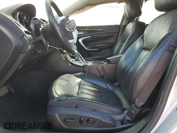 2013 Buick Regal Turbo Premium 2 z VIN 2G4GT5GV2D9200714, wystawiony jako Copart lot #47363315 z przebiegiem 149 535 mil mil oraz Szkoda całkowita • Salvage title. Historia ofert i sprzedaży dostępna na DreamBid. Obrazek 7.