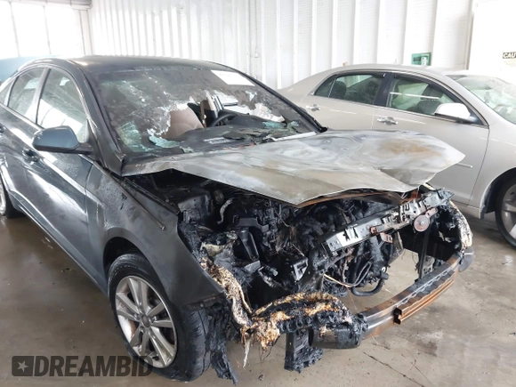 2016 Hyundai Sonata SE z VIN 5NPE24AF9GH355465, wystawiony jako IAAI lot #42247539 z przebiegiem Nie podano mil oraz . Historia ofert i sprzedaży dostępna na DreamBid. Obrazek 6.