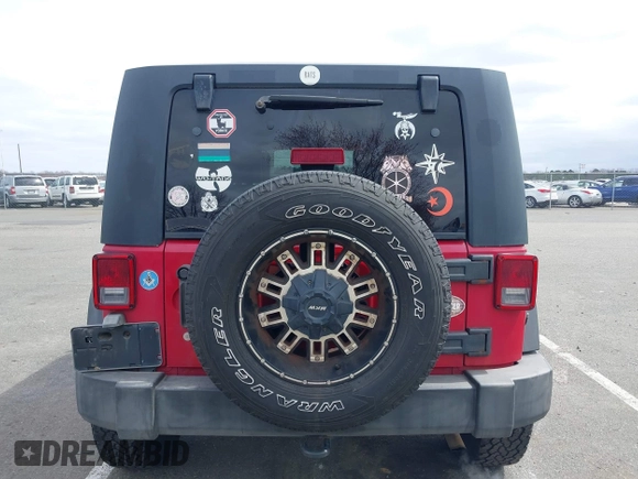2007 Jeep Wrangler Unlimited X with VIN 1J4GA39197L120665, listed as a IAAI auction lot 41942349 with 189,860 mi miles and . Bid and sale history available at DreamBid. Image 16.