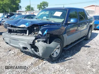 2002 Chevrolet Avalanche with VIN 3GNEK13T32G147690, listed as a IAAI auction lot 42811424 with Not provided miles and . Bid and sale history available at DreamBid. Image 2.