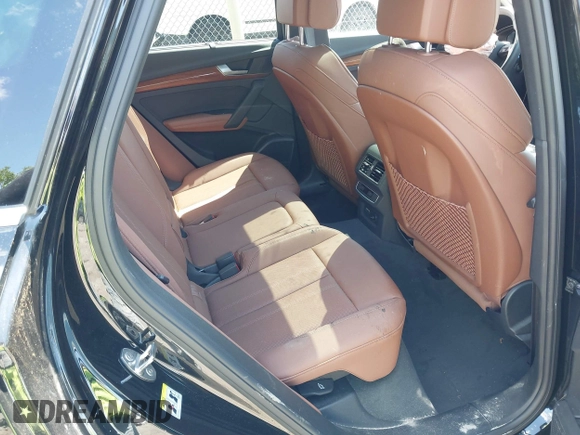 2023 Audi Q5 S line Premium Plus z VIN WA1EAAFY6P2168594, wystawiony jako IAAI lot #41863196 z przebiegiem 16 310 mil mil oraz . Historia ofert i sprzedaży dostępna na DreamBid. Obrazek 8.