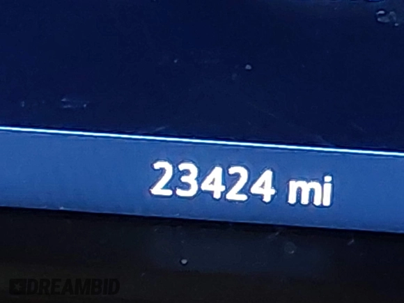 2022 GMC Sierra 1500 SLT with VIN 3GTU9DED2NG218227, listed as a IAAI auction lot 41319223 with 23,424 mi miles and . Bid and sale history available at DreamBid. Image 15.