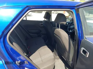 2020 Hyundai Venue SEL z VIN KMHRC8A32LU040238, wystawiony jako IAAI lot #42160843 z przebiegiem 55 690 mil mil oraz . Historia ofert i sprzedaży dostępna na DreamBid. Obrazek 5.
