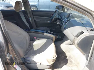 2008 Toyota Prius with VIN JTDKB20U883381589, listed as a IAAI auction lot 41914338 with 239,698 mi miles. Bid and sale history available at carsss.com. Image 5.