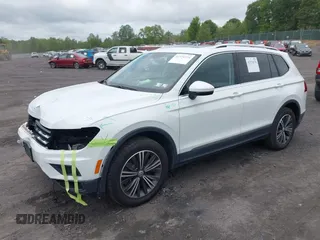 2018 Volkswagen Tiguan SEL with VIN 3VV2B7AX7JM099570, listed as a IAAI auction lot 42374274 with 87,838 mi miles and . Bid and sale history available at DreamBid. Image 17.