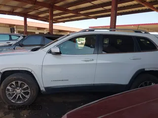 2019 Jeep Cherokee Latitude Plus with VIN 1C4PJMLB4KD441738, listed as a IAAI auction lot 42684317 with 50,480 mi miles and . Bid and sale history available at DreamBid. Image 15.