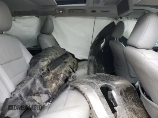2016 Toyota Sienna Limited с VIN 5TDDK3DC5GS130154, выставлен на аукционе Copart как лот 55903525 с пробегом 71 124 миль миль и Списание • Salvage title. История ставок и продаж доступна на DreamBid. Изображение 11.