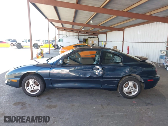 2005 Pontiac Sunfire z VIN 3G2JB12F45S170419, wystawiony jako IAAI lot #42304665 z przebiegiem 72 679 mil mil oraz . Historia ofert i sprzedaży dostępna na DreamBid. Obrazek 6.