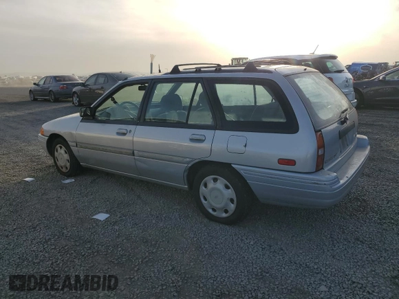 1994 Ford Escort z VIN 3FARP15J2RR121478, wystawiony jako Copart lot #42026955 z przebiegiem 541 834 mil mil oraz Czysty tytuł • Clean title. Historia ofert i sprzedaży dostępna na DreamBid. Obrazek 2.